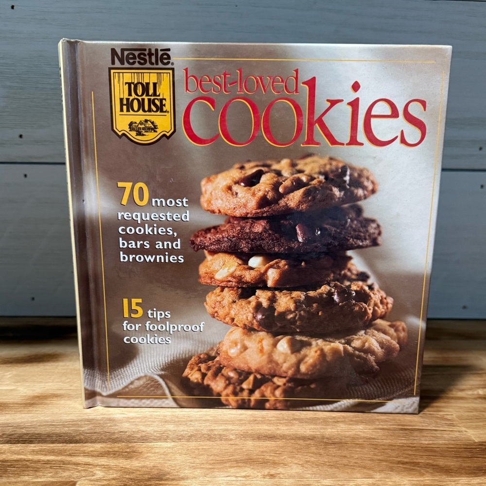 Nestle Toll House Best-Loved Cookies Cookbook